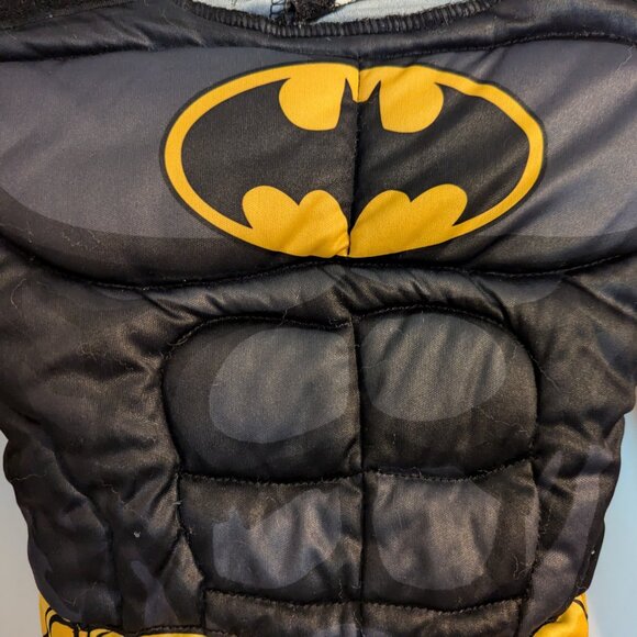 Infant Boys One-Piece Batman Costume DC Muscle Chest Rubies sz 4T NO CAPE - Picture 4 of 10